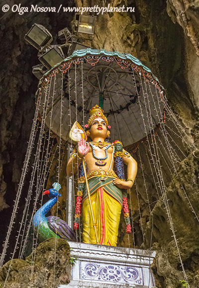 индуистское божество, пещеры Бату, Куала-Лумпур